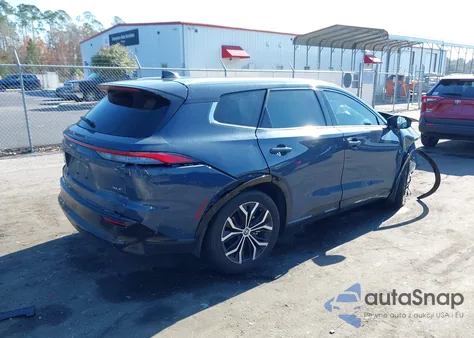 2025 Toyota Crown Signia Xle z USA, uszkodzony, nr VIN JTDACAAJ7S3006954